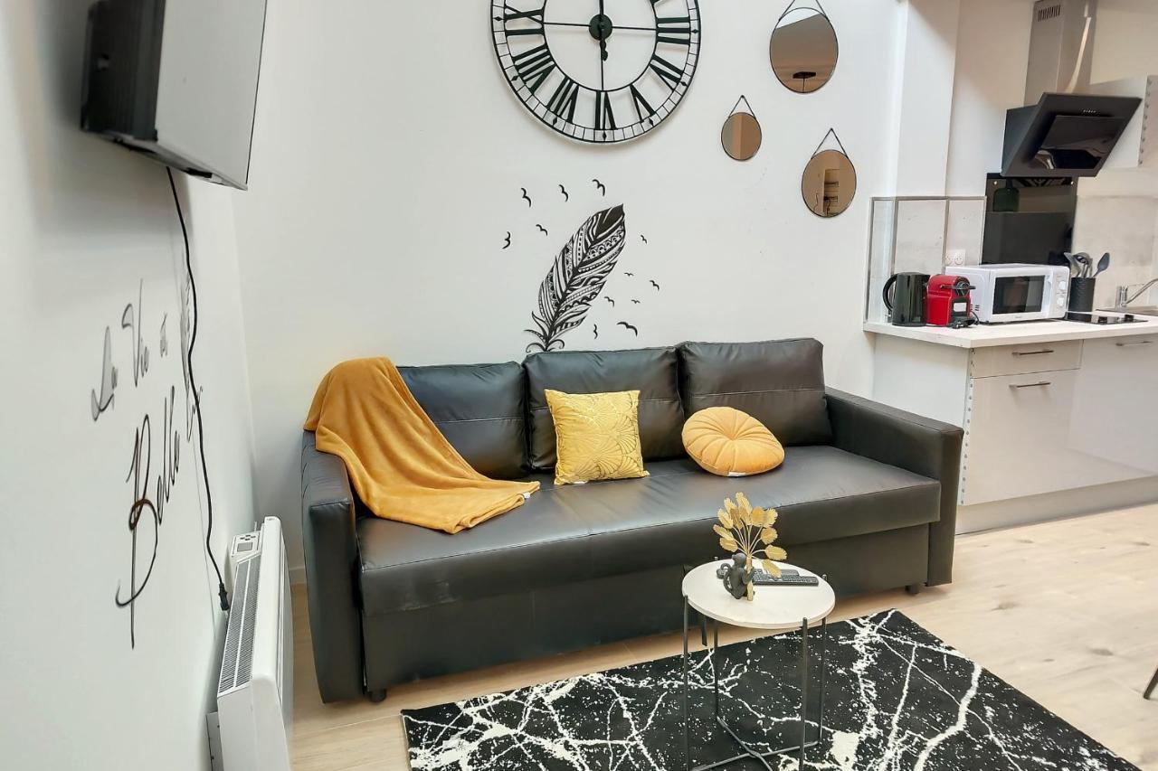 Sublime Appart Renove Duplex Centre Ville 4Pers Wifi Saint-Quentin  Extérieur photo