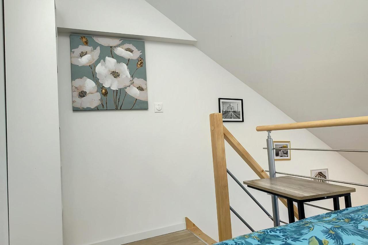 Sublime Appart Renove Duplex Centre Ville 4Pers Wifi Saint-Quentin  Extérieur photo